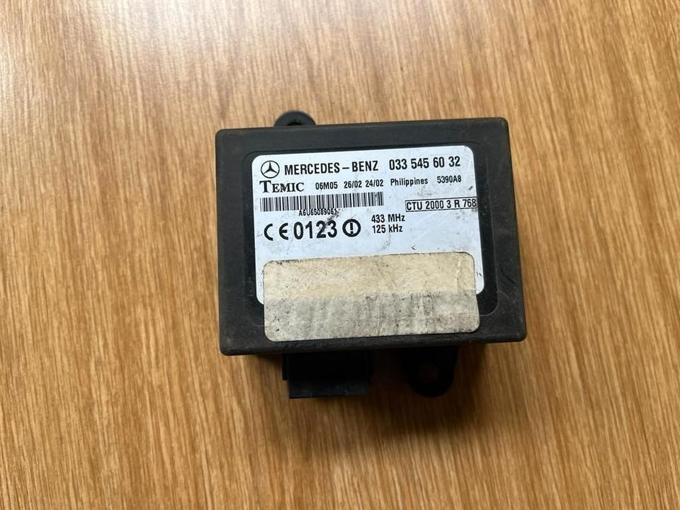 Mercedes Benz Vito W638 Wegfahrsperre Modul 0335456032 - Centralina electrónica por Camião: foto 1 Mercedes Benz Vito W638 Wegfahrsperre Modul 0335456032 - Centralina electrónica por Camião: foto 1