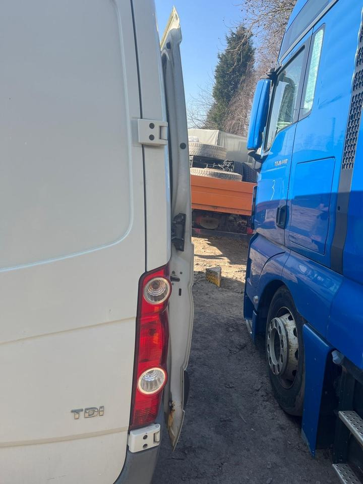 VW Crafter Seitentür, Schiebetür rechts Flachdach Mittellang - Peça de reposição: foto 4 VW Crafter Seitentür, Schiebetür rechts Flachdach Mittellang - Peça de reposição: foto 4