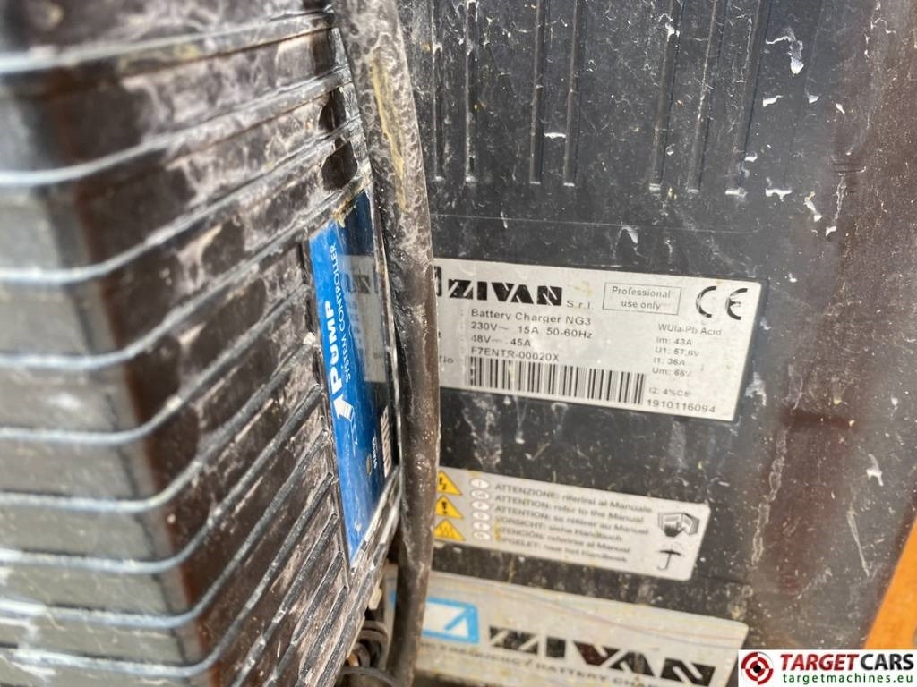 Leasing de ATN Piaf 13RE Electric Vertical MastLift 1265cm DEFECT ATN Piaf 13RE Electric Vertical MastLift 1265cm DEFECT: foto 17 Leasing de ATN Piaf 13RE Electric Vertical MastLift 1265cm DEFECT ATN Piaf 13RE Electric Vertical MastLift 1265cm DEFECT: foto 17