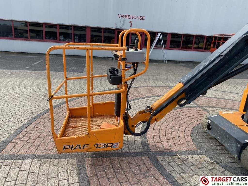 Leasing de ATN Piaf 13RE Electric Vertical MastLift 1265cm DEFECT ATN Piaf 13RE Electric Vertical MastLift 1265cm DEFECT: foto 20 Leasing de ATN Piaf 13RE Electric Vertical MastLift 1265cm DEFECT ATN Piaf 13RE Electric Vertical MastLift 1265cm DEFECT: foto 20