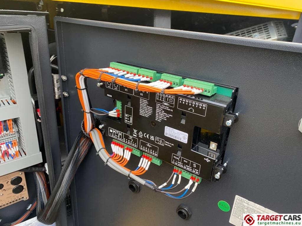 Leasing de Atlas Copco QES80 Diesel 90KVA Generator 400/230V New Unused  Atlas Copco QES80 Diesel 90KVA Generator 400/230V New Unused: foto 21