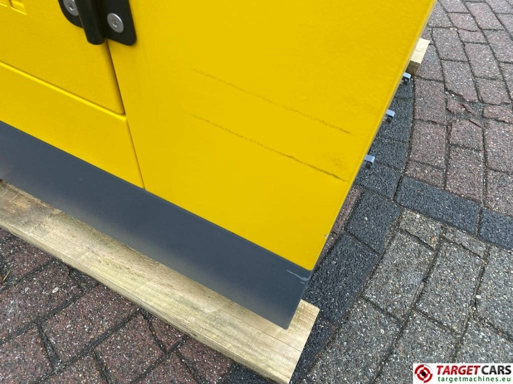 Leasing de Atlas Copco QES80 Diesel 90KVA Generator 400/230V New Unused  Atlas Copco QES80 Diesel 90KVA Generator 400/230V New Unused: foto 38