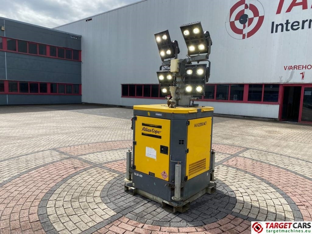 Atlas Copco QLB60 Tower Light 4x350W Led - Torre de iluminação: foto 4 Atlas Copco QLB60 Tower Light 4x350W Led - Torre de iluminação: foto 4