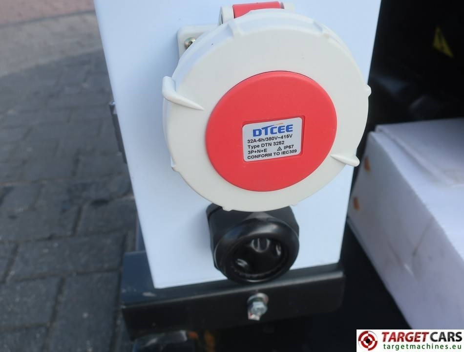 Gerador elétrico novo Bauer GF-24KW Diesel 30KVA Generator 400/230V Unused: foto 9