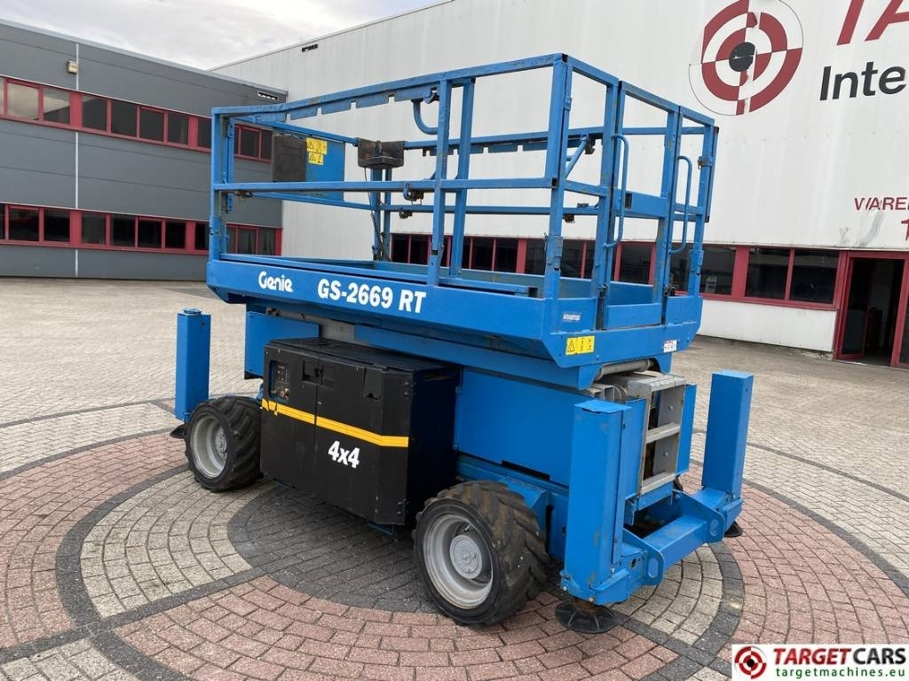 Genie GS-2669RT Diesel 4x4 Scissor Work Lift 1000cm - Plataforma de Tijera/ Plataforma de tesoura: foto 4 Genie GS-2669RT Diesel 4x4 Scissor Work Lift 1000cm - Plataforma de Tijera/ Plataforma de tesoura: foto 4