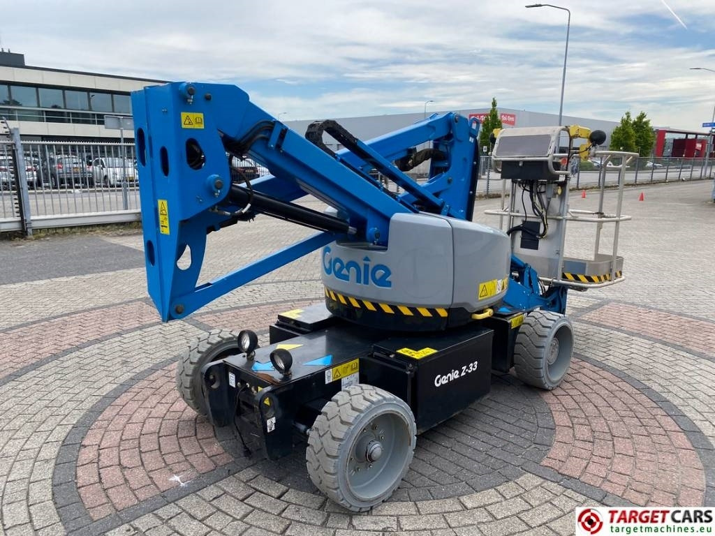 Genie Z-33/18 Articulated Electric Boom Work Lift 1200cm - Plataforma articulada: foto 3 Genie Z-33/18 Articulated Electric Boom Work Lift 1200cm - Plataforma articulada: foto 3