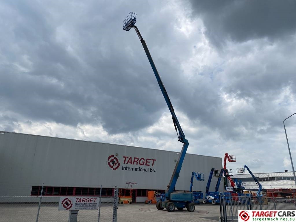 Genie Z-80/60 Articulated 4x4 Diesel Boom Lift 2577cm - Plataforma articulada: foto 5 Genie Z-80/60 Articulated 4x4 Diesel Boom Lift 2577cm - Plataforma articulada: foto 5