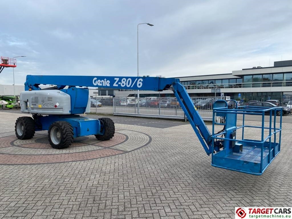 Genie Z-80/60 Articulated 4x4x4 Diesel Boom Lift 2577cm - Plataforma articulada: foto 2 Genie Z-80/60 Articulated 4x4x4 Diesel Boom Lift 2577cm - Plataforma articulada: foto 2