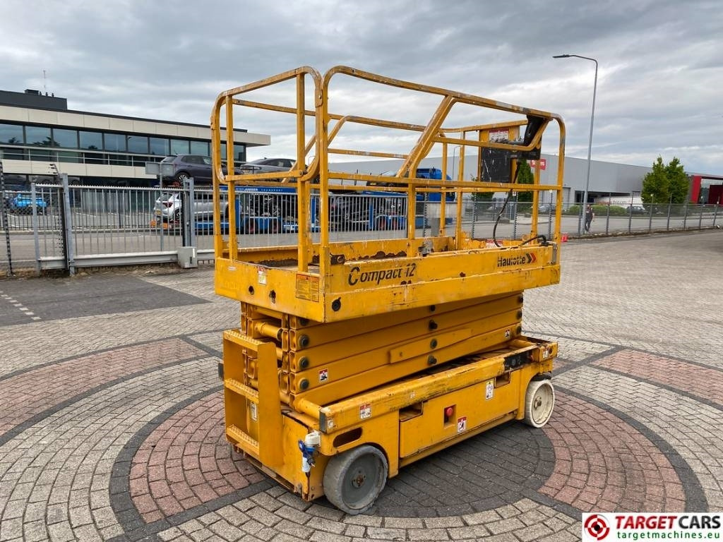 Haulotte Compact 12 Electric Scissor Work Lift 1200cm - Plataforma de Tijera/ Plataforma de tesoura: foto 3 Haulotte Compact 12 Electric Scissor Work Lift 1200cm - Plataforma de Tijera/ Plataforma de tesoura: foto 3