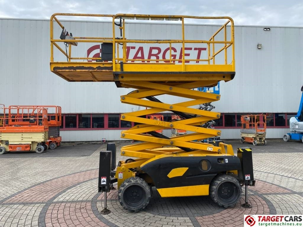 Haulotte Compact 12DX Diesel 4x4 Scissor Work Lift 1206cm - Plataforma de Tijera/ Plataforma de tesoura: foto 5 Haulotte Compact 12DX Diesel 4x4 Scissor Work Lift 1206cm - Plataforma de Tijera/ Plataforma de tesoura: foto 5
