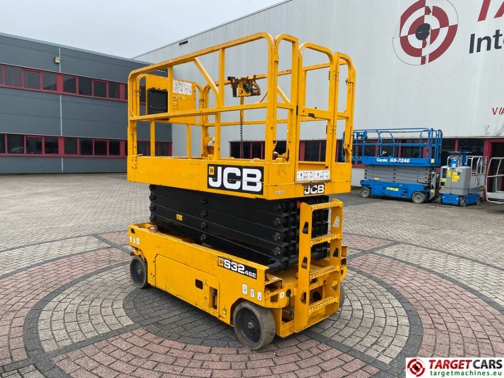 JCB S3246E Electric Scissor Work Lift 1200cm - Plataforma de Tijera/ Plataforma de tesoura: foto 4 JCB S3246E Electric Scissor Work Lift 1200cm - Plataforma de Tijera/ Plataforma de tesoura: foto 4
