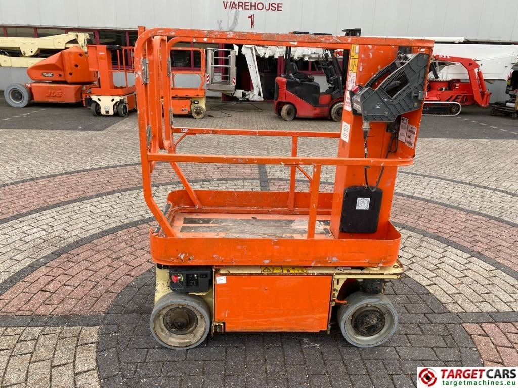 JLG 1230ES Electric Vertical Mast Work Lift 566cm - Plataforma de mastro vertical: foto 5 JLG 1230ES Electric Vertical Mast Work Lift 566cm - Plataforma de mastro vertical: foto 5