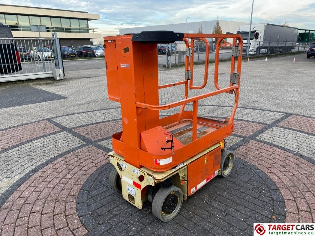 JLG 1230ES Electric Vertical Mast Work Lift 566cm - Plataforma de mastro vertical: foto 3 JLG 1230ES Electric Vertical Mast Work Lift 566cm - Plataforma de mastro vertical: foto 3