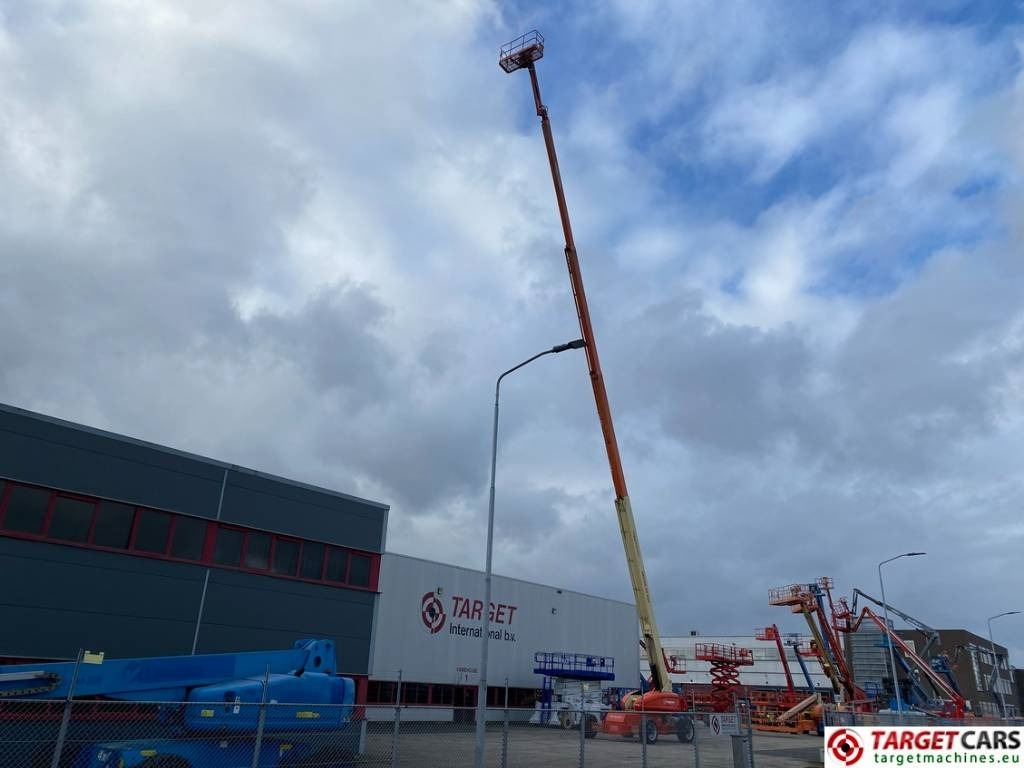 JLG 1350SJP Telescopic 4x4x4 Diesel Boom Lift 4330cm - Plataforma telescópica: foto 5 JLG 1350SJP Telescopic 4x4x4 Diesel Boom Lift 4330cm - Plataforma telescópica: foto 5