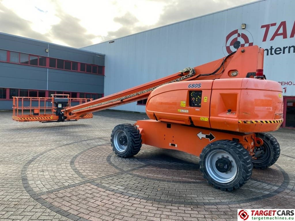 JLG 680S Telescopic 4x4 Diesel Boom Work Lift 2273cm - Plataforma telescópica: foto 4 JLG 680S Telescopic 4x4 Diesel Boom Work Lift 2273cm - Plataforma telescópica: foto 4