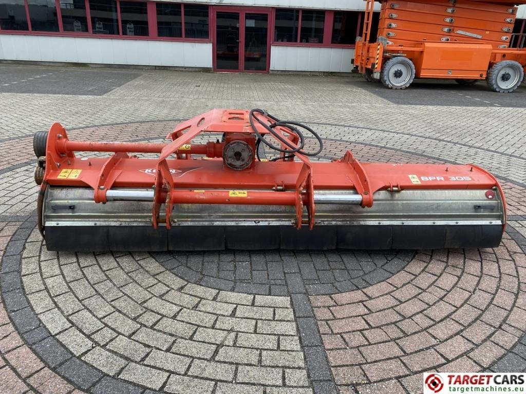 Kuhn BPR305 Flail Mowing Deck 305cm - Triturador de martelos/ Destroçador: foto 1 Kuhn BPR305 Flail Mowing Deck 305cm - Triturador de martelos/ Destroçador: foto 1