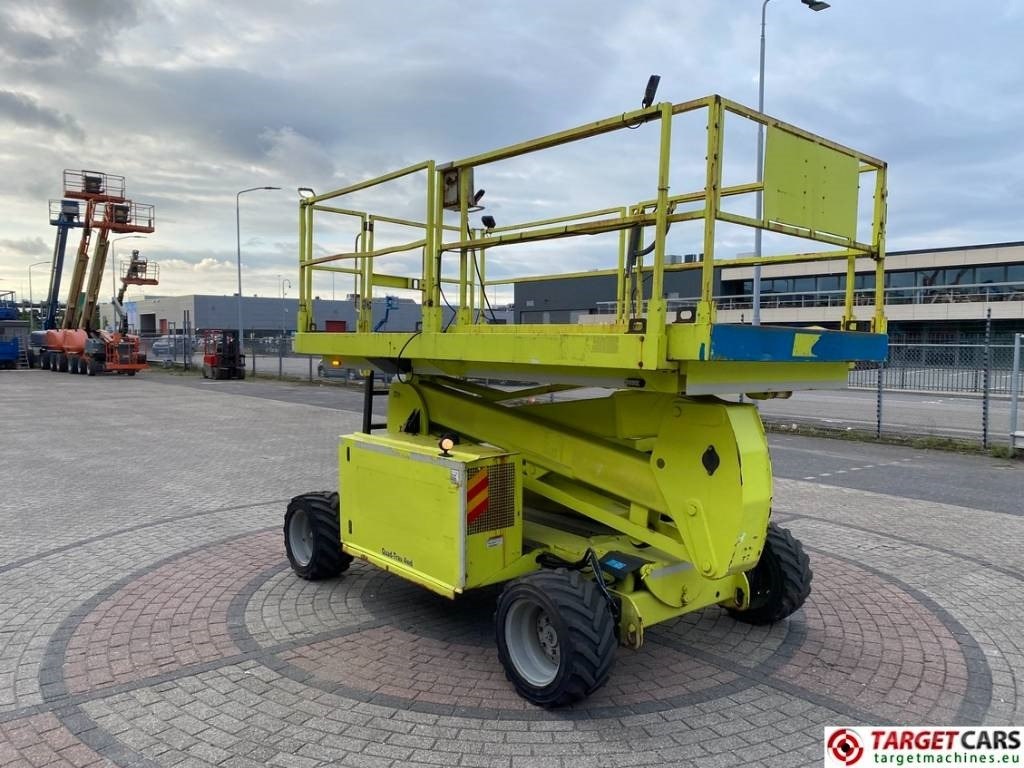 MEC 2684RT Diesel 4x4 Scissor Lift Speed-Level 992cm - Plataforma de Tijera/ Plataforma de tesoura: foto 2 MEC 2684RT Diesel 4x4 Scissor Lift Speed-Level 992cm - Plataforma de Tijera/ Plataforma de tesoura: foto 2