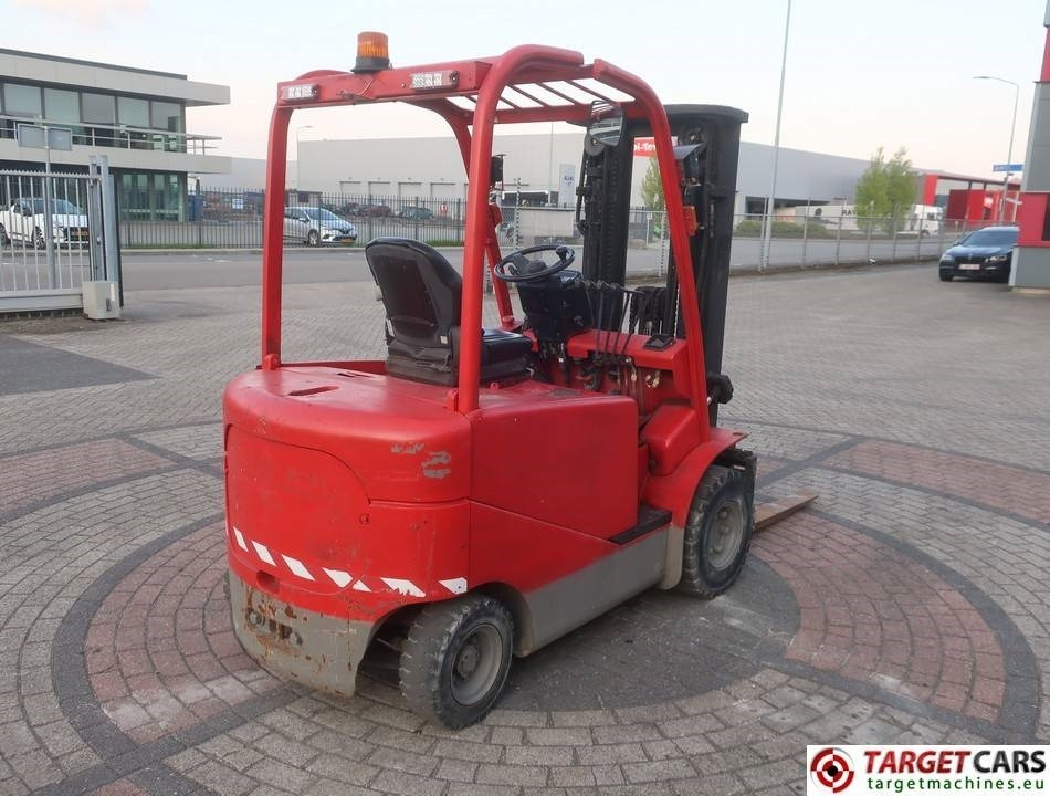 Manitou ME425 Electric 4wheel Forklift 2500KG Triplex450cm - Empilhadeira elétrica: foto 3 Manitou ME425 Electric 4wheel Forklift 2500KG Triplex450cm - Empilhadeira elétrica: foto 3