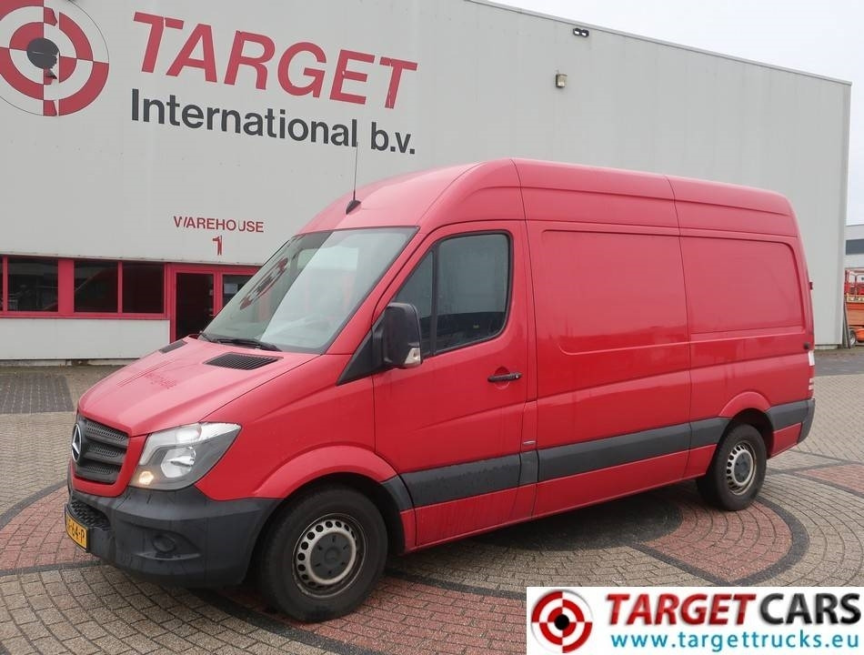 Mercedes-Benz 319CDI Sprinter L2H2 190HP Euro6 Trailer Hook 3.5T - Furgão: foto 1 Mercedes-Benz 319CDI Sprinter L2H2 190HP Euro6 Trailer Hook 3.5T - Furgão: foto 1