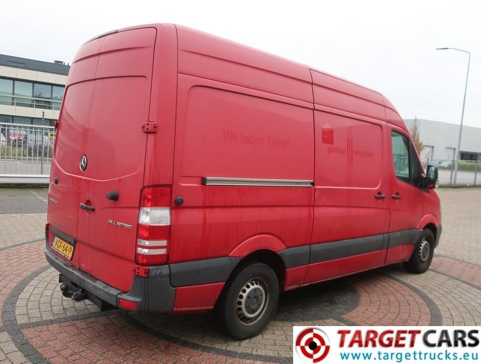 Mercedes-Benz 319CDI Sprinter L2H2 190HP Euro6 Trailer Hook 3.5T - Furgão: foto 3 Mercedes-Benz 319CDI Sprinter L2H2 190HP Euro6 Trailer Hook 3.5T - Furgão: foto 3