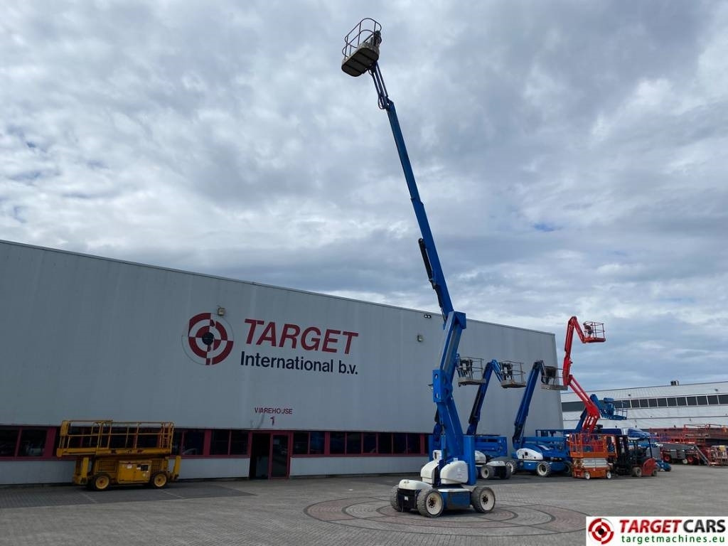 Niftylift HR15NDE HyBrid Articulated Boom Work Lift 1550cm - Plataforma articulada: foto 5 Niftylift HR15NDE HyBrid Articulated Boom Work Lift 1550cm - Plataforma articulada: foto 5