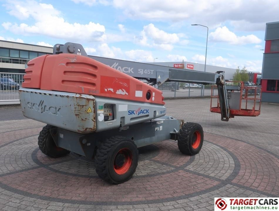 SkyJack SJ45T Telescopic 4x4 Diesel Boom Work LIft 1570cm - Plataforma telescópica: foto 3 SkyJack SJ45T Telescopic 4x4 Diesel Boom Work LIft 1570cm - Plataforma telescópica: foto 3