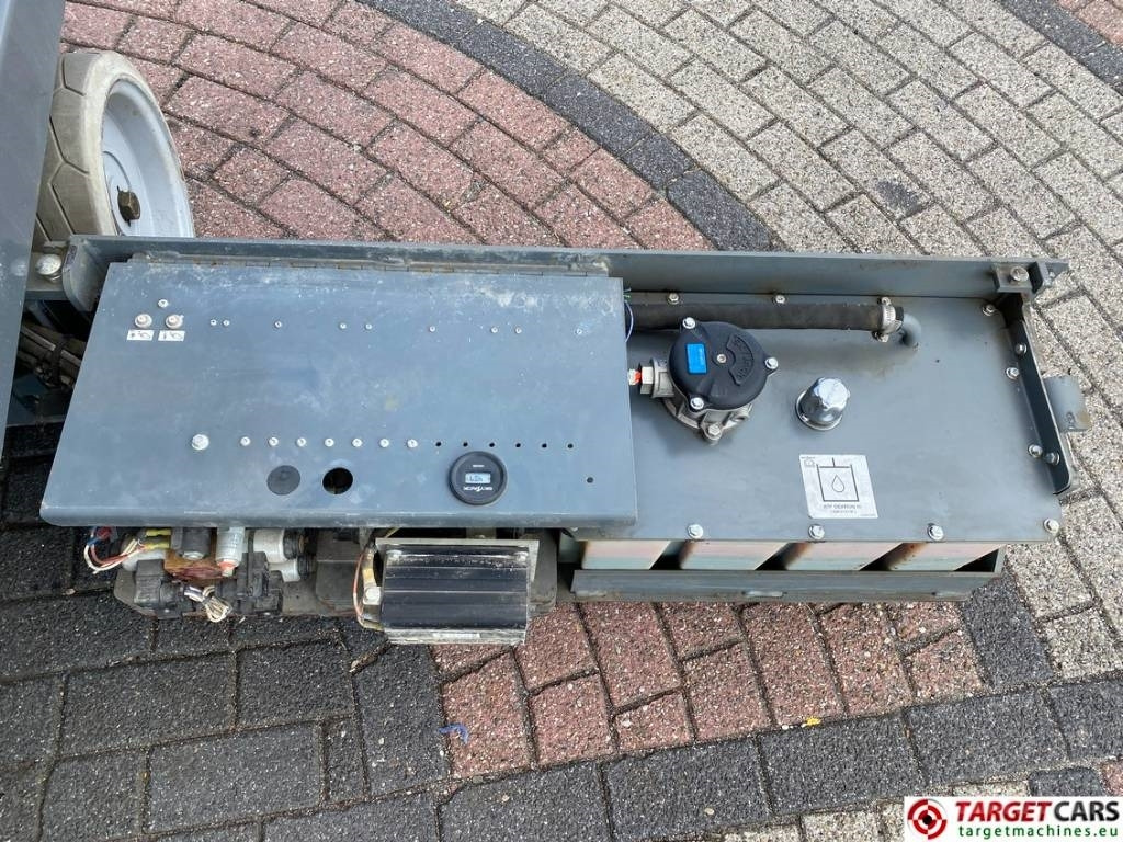 Leasing de SkyJack SJ4632 Electric 4632 Scissor Work LIft 1170cm  SkyJack SJ4632 Electric 4632 Scissor Work LIft 1170cm: foto 12