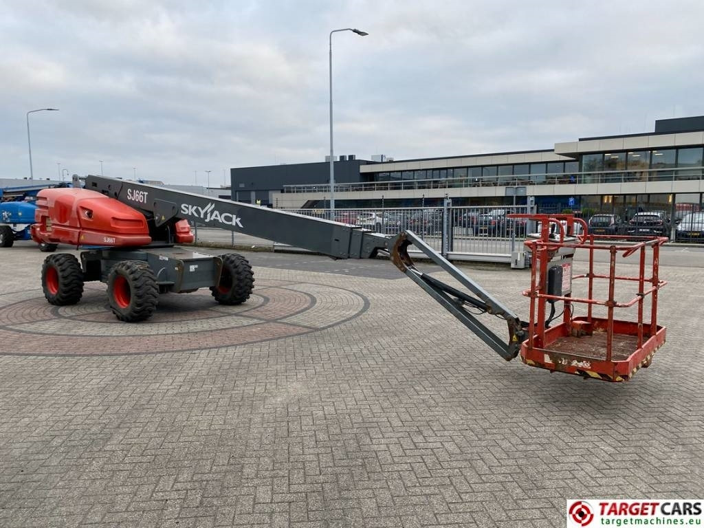 SkyJack SJ66T Telescopic 4x4 Diesel Boom Work Lift 2212cm - Plataforma telescópica: foto 2 SkyJack SJ66T Telescopic 4x4 Diesel Boom Work Lift 2212cm - Plataforma telescópica: foto 2