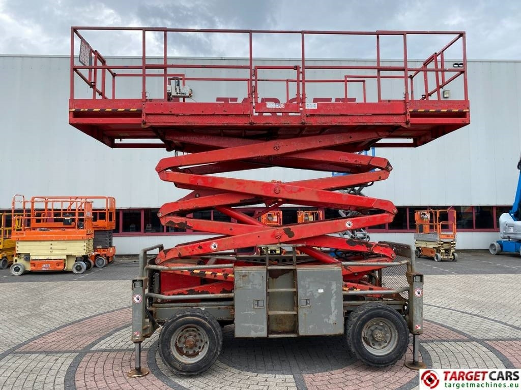 SkyJack SJ8841RT Diesel 4x4 Scissor Work Lift 1430cm - Plataforma de Tijera/ Plataforma de tesoura: foto 5 SkyJack SJ8841RT Diesel 4x4 Scissor Work Lift 1430cm - Plataforma de Tijera/ Plataforma de tesoura: foto 5