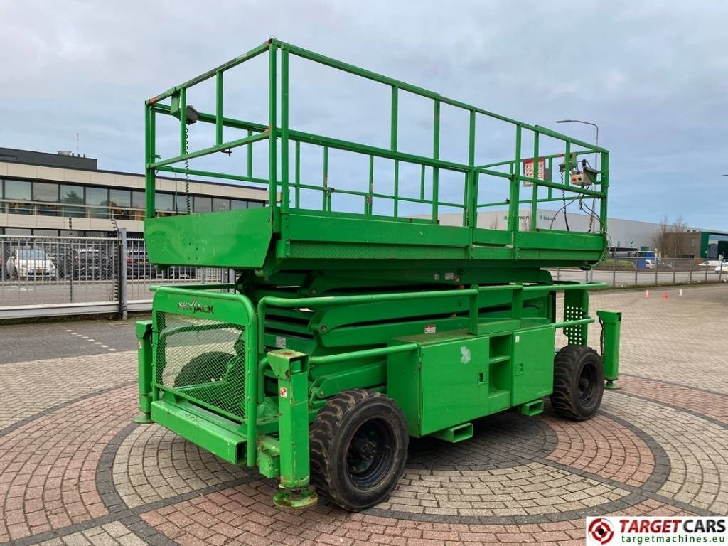 SkyJack SJ9241 RT Diesel 4x4 Scissor Work Lift 1450cm - Plataforma de Tijera/ Plataforma de tesoura: foto 3 SkyJack SJ9241 RT Diesel 4x4 Scissor Work Lift 1450cm - Plataforma de Tijera/ Plataforma de tesoura: foto 3