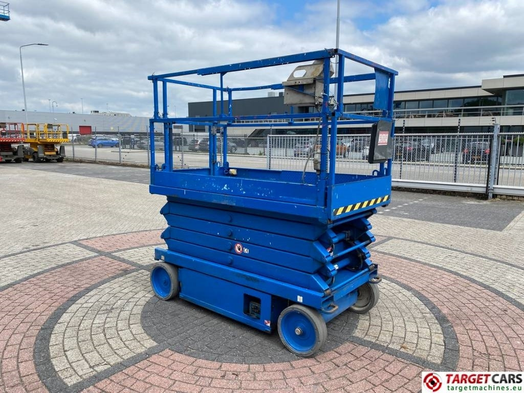 SkyJack SJIII-4632 Electric 4632 Scissor Work Lift 1170cm - Plataforma de Tijera/ Plataforma de tesoura: foto 2 SkyJack SJIII-4632 Electric 4632 Scissor Work Lift 1170cm - Plataforma de Tijera/ Plataforma de tesoura: foto 2