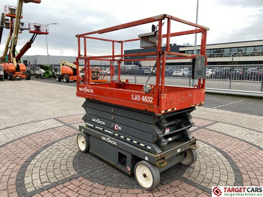 SkyJack SJIII-4632 Electric Scissor SJ4632 WorkLift 1170cm - Plataforma de Tijera/ Plataforma de tesoura: foto 2 SkyJack SJIII-4632 Electric Scissor SJ4632 WorkLift 1170cm - Plataforma de Tijera/ Plataforma de tesoura: foto 2