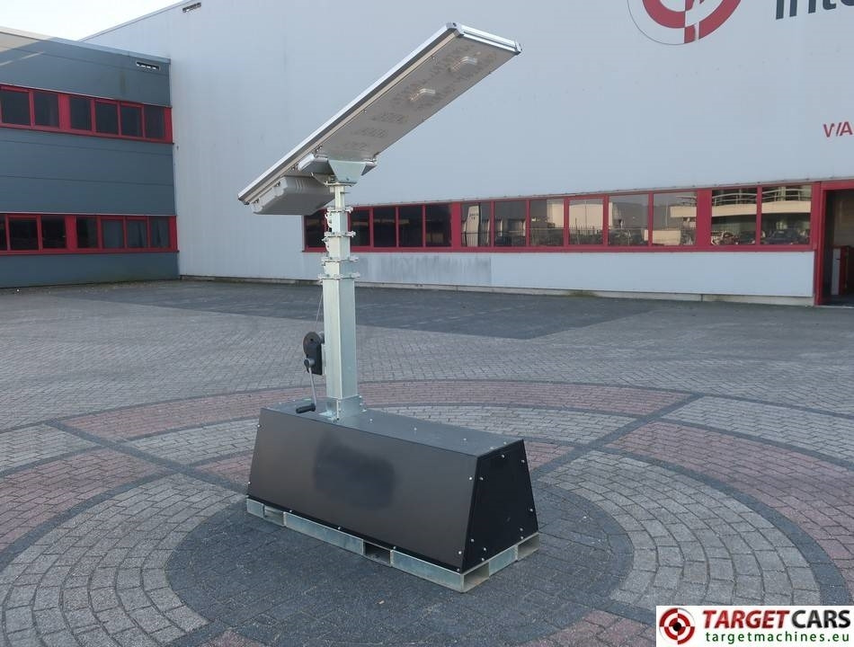 Trime X-Pole 2x25W Led Solar Tower Light - Torre de iluminação: foto 4 Trime X-Pole 2x25W Led Solar Tower Light - Torre de iluminação: foto 4