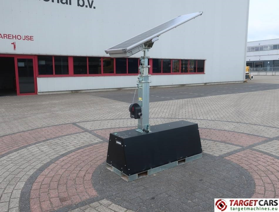 Trime X-Pole 2x25W Led Solar Tower Light - Torre de iluminação: foto 1 Trime X-Pole 2x25W Led Solar Tower Light - Torre de iluminação: foto 1