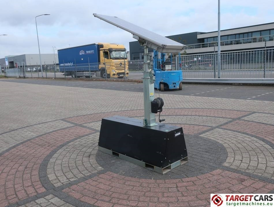 Trime X-Pole 2x25W Led Solar Tower Light - Torre de iluminação: foto 2 Trime X-Pole 2x25W Led Solar Tower Light - Torre de iluminação: foto 2
