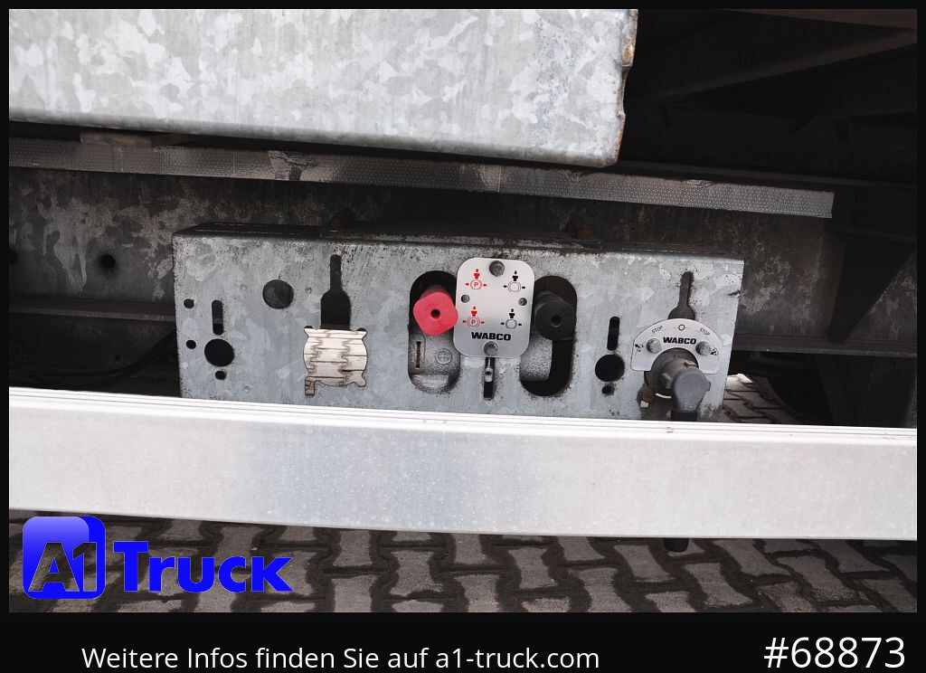 ACKERMANN 2 achs Koffer Wechselaufbau, Moebel, Lichtband - Reboque furgão: foto 3 ACKERMANN 2 achs Koffer Wechselaufbau, Moebel, Lichtband - Reboque furgão: foto 3