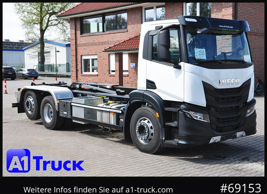 IVECO X-Way AD 420 Hiab 21S59 Lenk- Liftachse, - Camião polibenne: foto 1 IVECO X-Way AD 420 Hiab 21S59 Lenk- Liftachse, - Camião polibenne: foto 1