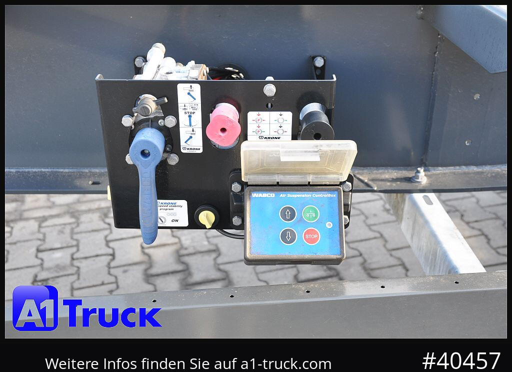 KRONE Container Chassi lang, 2 x 7,45 Wechselbrücken, wenig genutzt.. - Semi-reboque transportador de contêineres/ Caixa móvel: foto 2 KRONE Container Chassi lang, 2 x 7,45 Wechselbrücken, wenig genutzt.. - Semi-reboque transportador de contêineres/ Caixa móvel: foto 2