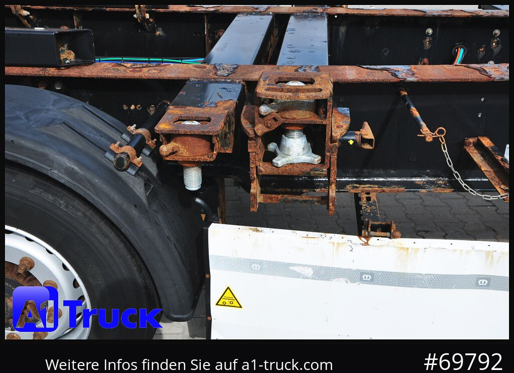 KRONE SDC, Containerchassis, 2x20/30/40 - Semi-reboque transportador de contêineres/ Caixa móvel: foto 2 KRONE SDC, Containerchassis, 2x20/30/40 - Semi-reboque transportador de contêineres/ Caixa móvel: foto 2