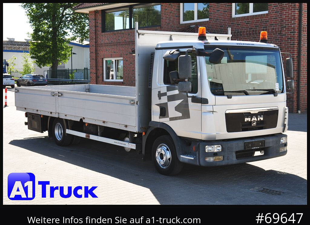 MAN TGL 8,220, Pritsche offen, L6400mm, AHK, - Carrinha de caixa aberta: foto 1 MAN TGL 8,220, Pritsche offen, L6400mm, AHK, - Carrinha de caixa aberta: foto 1