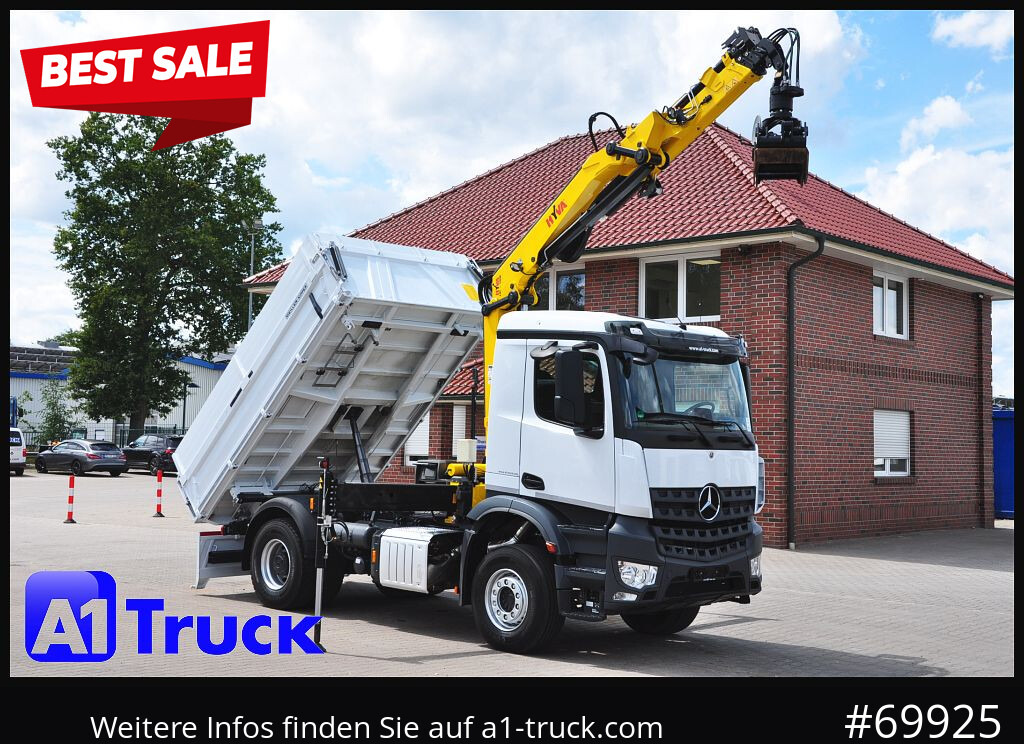 MERCEDES-BENZ Arocs 1840, Kipper + Kran,Funk Navi, KRAN faltbar - Camião grua, Camião basculante: foto 1 MERCEDES-BENZ Arocs 1840, Kipper + Kran,Funk Navi, KRAN faltbar - Camião grua, Camião basculante: foto 1