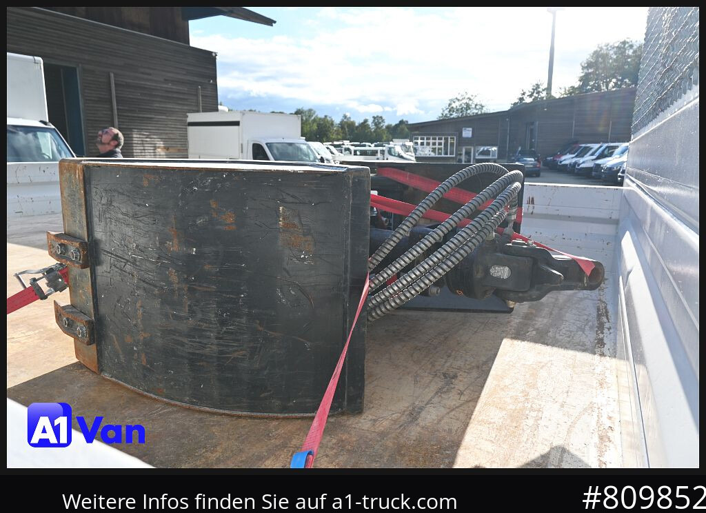 MERCEDES-BENZ Atego 816 Kipper Kran, Hiab, AHK, Klima - Camião basculante: foto 4 MERCEDES-BENZ Atego 816 Kipper Kran, Hiab, AHK, Klima - Camião basculante: foto 4