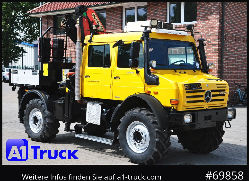 MERCEDES-BENZ Unimog U 5000 437/45 Kran Doka 6 Sitze - Camião grua: foto 1 MERCEDES-BENZ Unimog U 5000 437/45 Kran Doka 6 Sitze - Camião grua: foto 1
