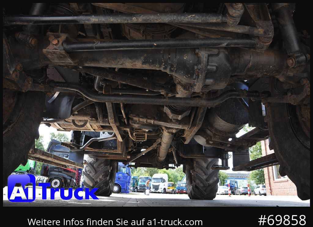 MERCEDES-BENZ Unimog U 5000 437/45 Kran Doka 6 Sitze - Camião grua: foto 2 MERCEDES-BENZ Unimog U 5000 437/45 Kran Doka 6 Sitze - Camião grua: foto 2