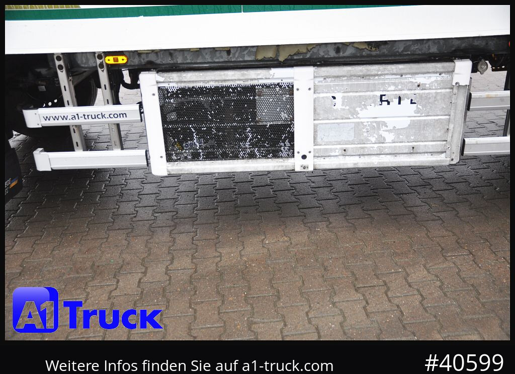 SCHMITZ Achwege & Tönjes, Rohrbahn, Fleisch, Schmitz Aufbau - Reboque frigorífico: foto 2 SCHMITZ Achwege & Tönjes, Rohrbahn, Fleisch, Schmitz Aufbau - Reboque frigorífico: foto 2