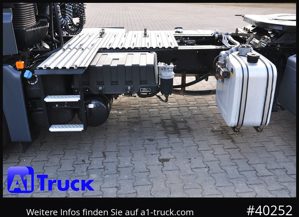 MAN TGX 18.470 GM Hydraulik, Intarder Navi Standklima, - Tractor: foto 2 MAN TGX 18.470 GM Hydraulik, Intarder Navi Standklima, - Tractor: foto 2