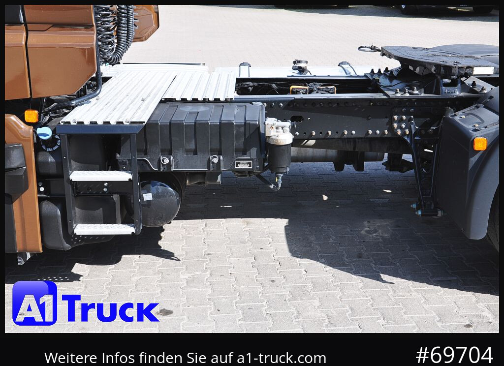MAN TGX 18,480 BLS Intarder Standklima, Soundsysem - Tractor: foto 2 MAN TGX 18,480 BLS Intarder Standklima, Soundsysem - Tractor: foto 2
