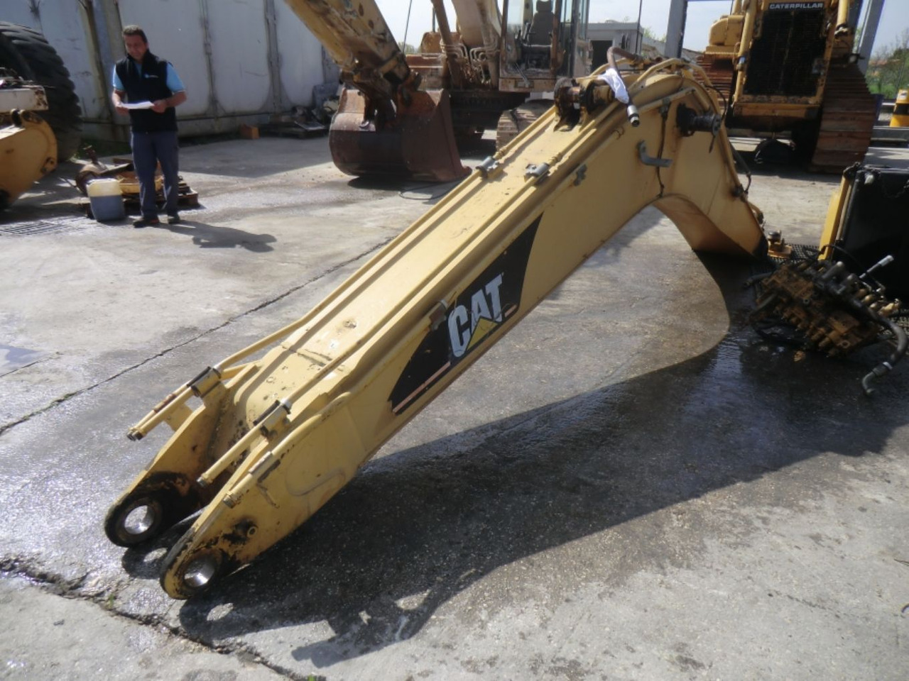 Caterpillar 317B LN Braccio con perni - Lança por Máquina de construção: foto 3 Caterpillar 317B LN Braccio con perni - Lança por Máquina de construção: foto 3