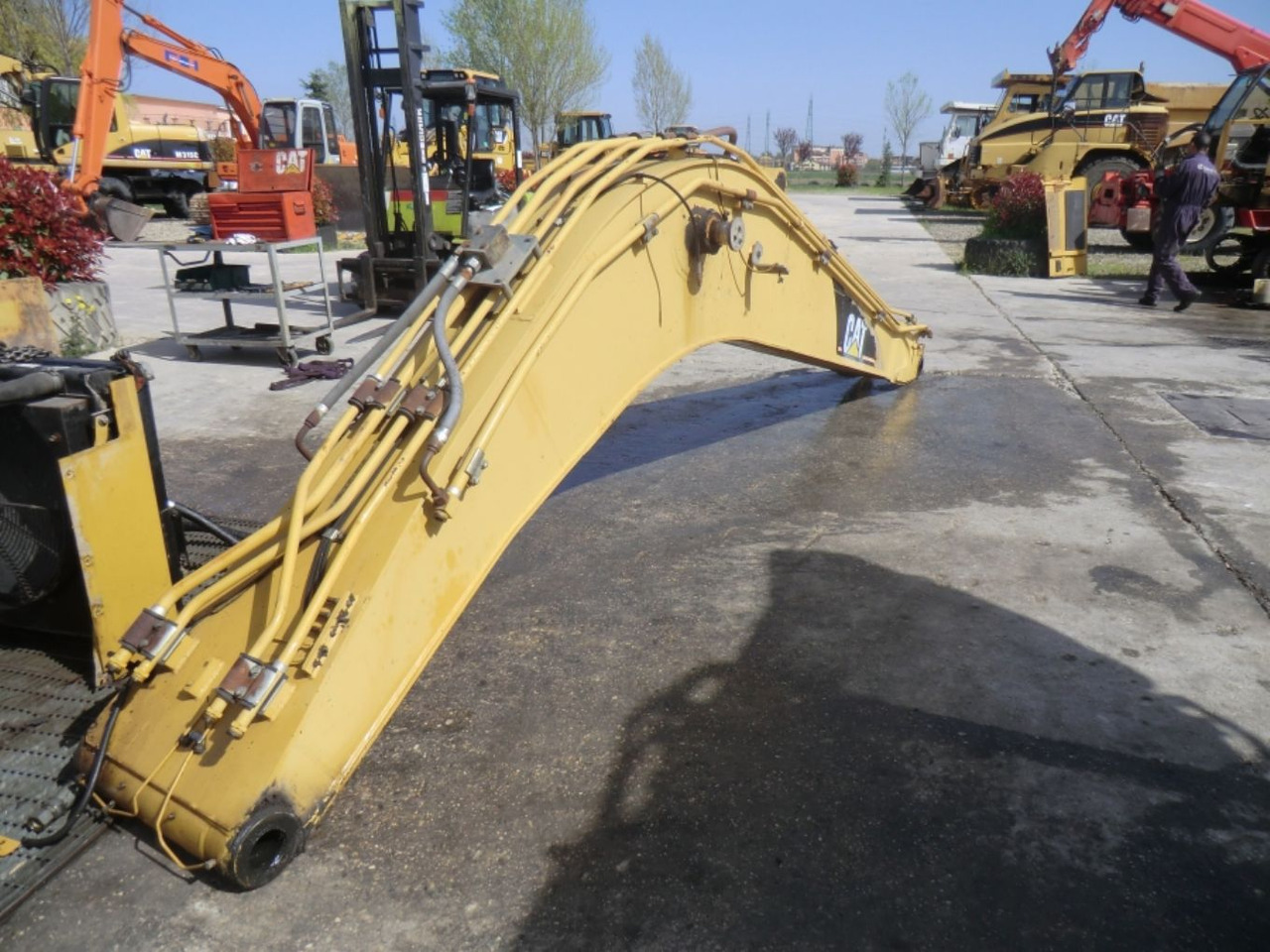Caterpillar 317B LN Braccio con perni - Lança por Máquina de construção: foto 1 Caterpillar 317B LN Braccio con perni - Lança por Máquina de construção: foto 1