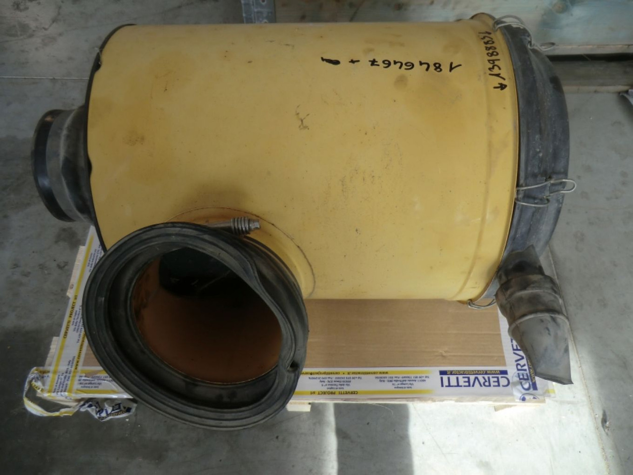 Caterpillar 735 Contenitore del filtro dell aria completo - Filtro de ar por Máquina de construção: foto 3 Caterpillar 735 Contenitore del filtro dell aria completo - Filtro de ar por Máquina de construção: foto 3